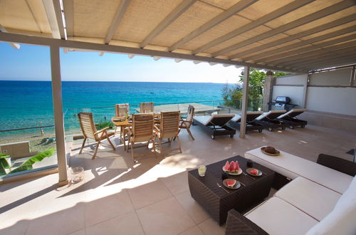 Photo 2 - Infinity Beach House