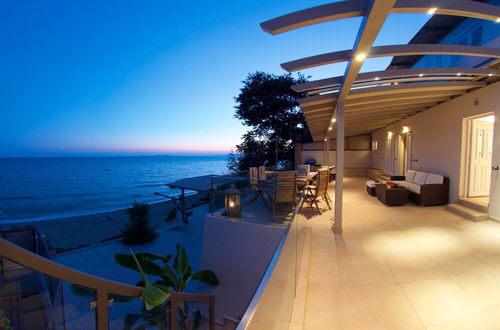 Photo 15 - Infinity Beach House