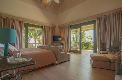 Photo 6 - One-of-a-kind Villa With Open Spaces and Amazing Views in Luxury Beach Resort
