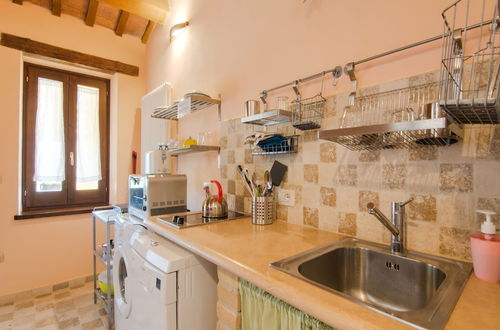 Photo 4 - Captivating Apartment in Ascoli Piceno with Hot Tub