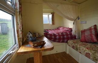 Photo 3 - Showman's Hut @ Westcote