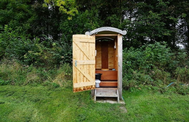 Showman's Hut @ Westcote - Photo 11