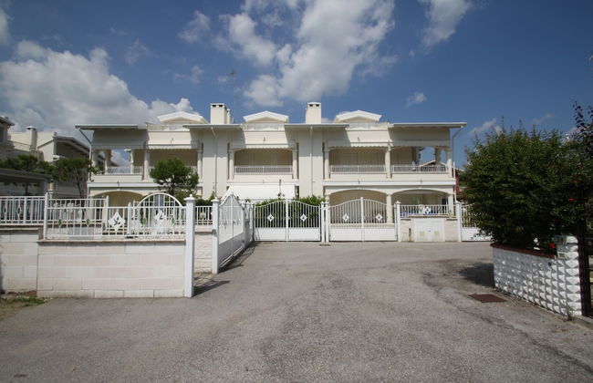 El Dorado Villas - Foto 1