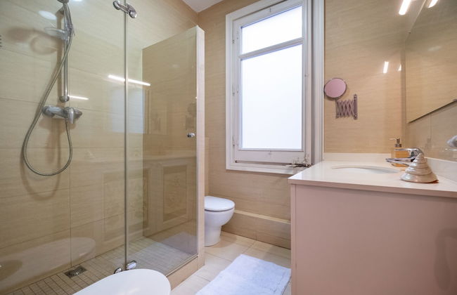 Stunning 4BR Apart in Sagrada Familia - Foto 40