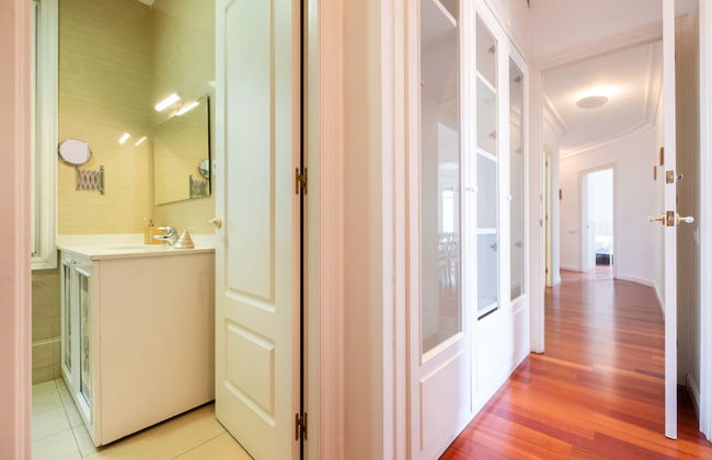 Stunning 4BR Apart in Sagrada Familia - Foto 29