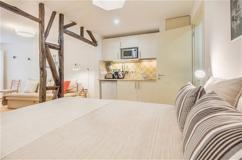 Foto 33 - Guest Inn Alfama, Premium Apartments