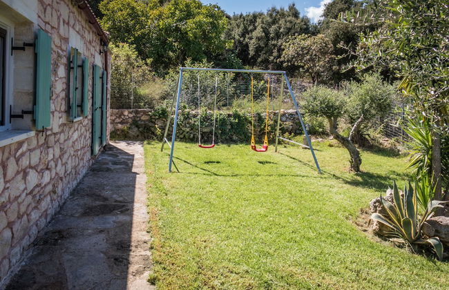 Boutique Villa Petra Eleni - Photo 30