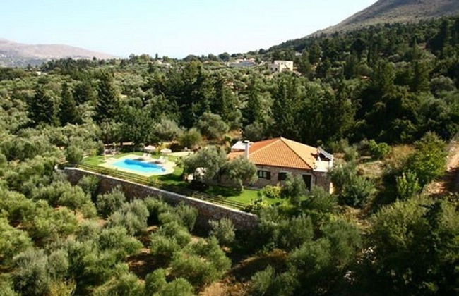 Boutique Villa Petra Eleni - Photo 35