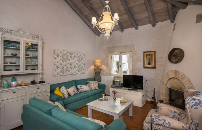 Boutique Villa Petra Eleni - Photo 11