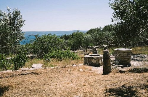 Foto 48 - Lovely Cottage With sea Views in Selca, Croatia