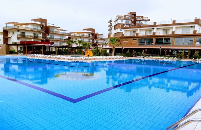 Studio Apartment at Longbeach - Foto 37