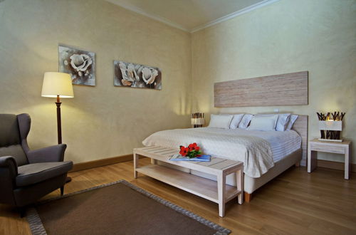 Photo 5 - Villa Veneziano – Suites & Villa.