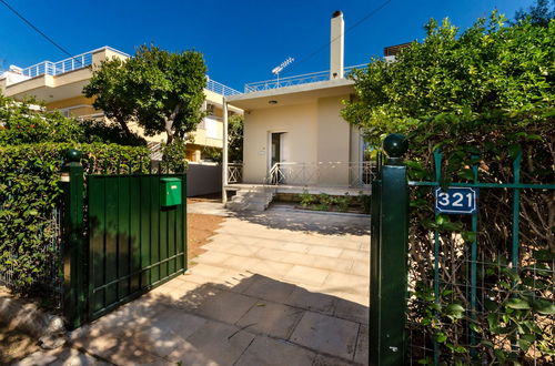 Photo 22 - Glyfada Aquarius Big Garden Villa