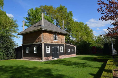 Photo 1 - Cozy Holiday Home in Volkel With Sauna