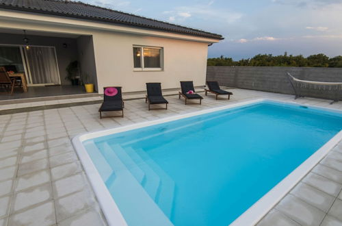 Photo 23 - Beautiful Villa With Private Swimming Pool