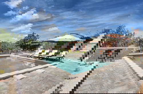 Foto 24 - Modern Holiday Home in Medulin With Pool