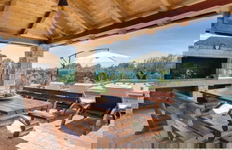 Foto 1 - Modern Holiday Home in Medulin With Pool