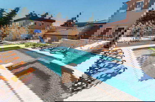 Photo 20 - Villa in Pula With Pool Near Roman Arena