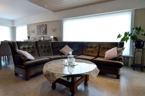 Photo 1 - Spacious Holiday Home in Ruiselede With a Garden