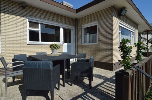 Photo 21 - Spacious Holiday Home in Ruiselede With a Garden