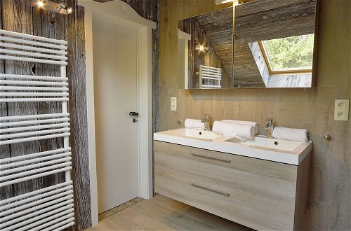 Photo 17 - Comfortable Chalet With Indoor Pool, Hammam and Sauna Near Stoumont