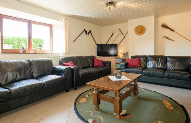 Modern Cottage With Private Garden in Waimes - Foto 11