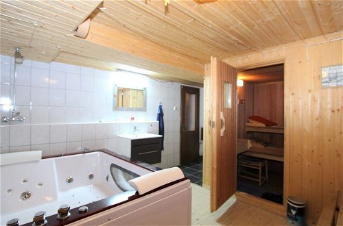 Foto 24 - Holiday Home in Innerkrems in Carinthia With Sauna