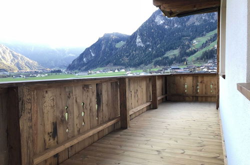 Photo 21 - Farmhouse in Schwendau With Balcony