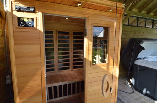 Photo 24 - Magnificent Holiday Home in Middelkerke With Sauna, Terrace