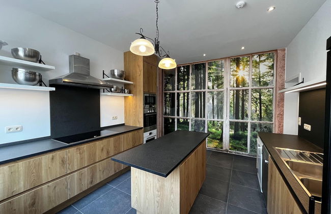Spacious Farmhouse in Houyet with Hot Tub - Photo 14