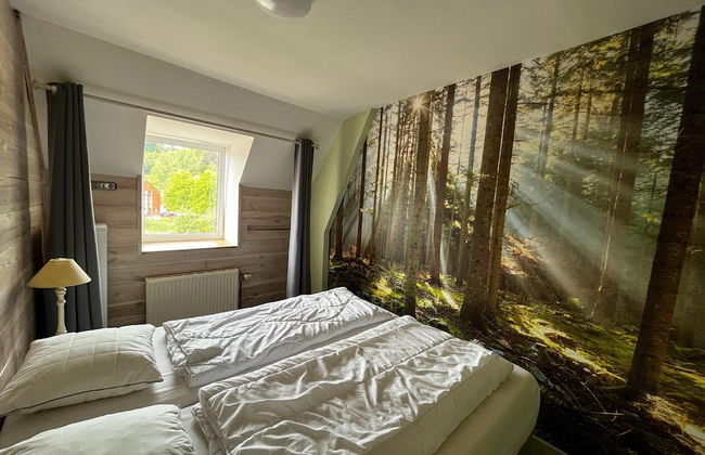Spacious Farmhouse in Houyet with Hot Tub - Photo 3