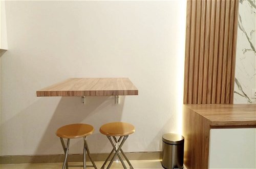 Photo 6 - Comfort And Simply Look Studio Room At Mataram City Apartment