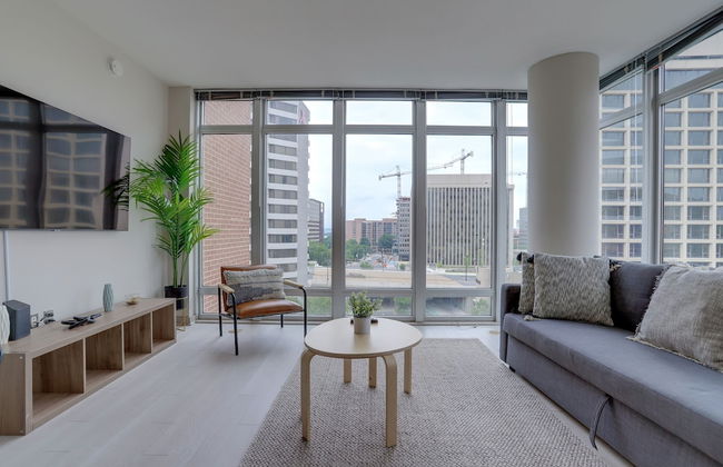 Fantastic 2BR Condo at Crystal City - Foto 13