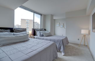 Foto 3 - Wonderful 2BR Condo at Crystal City