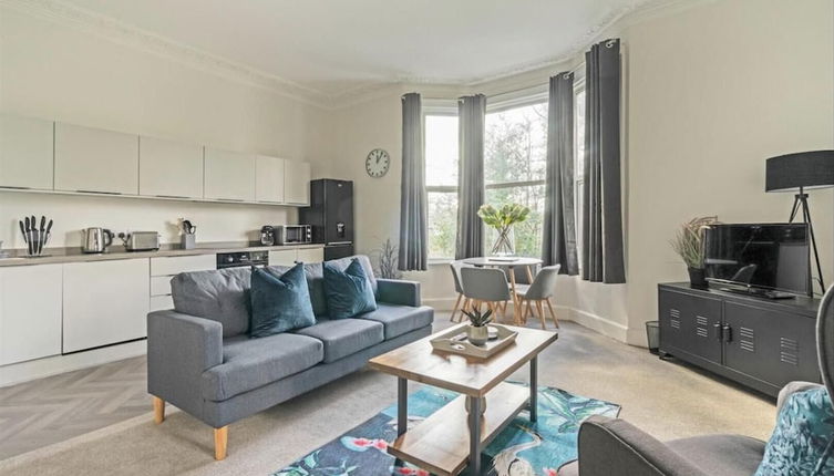 Photo 1 - Stunning Large 1-bed Apartment in Tunbridge Wells