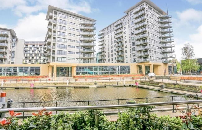 Deluxe City Apt, River Canal View& Free Parking! - Foto 33
