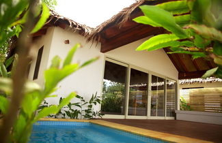 Photo 1 - Vale Vale Beachfront Villas