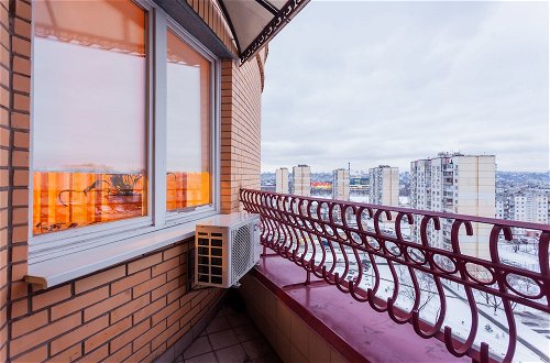 Photo 19 - Luxury apartment near the Dnieper embankment