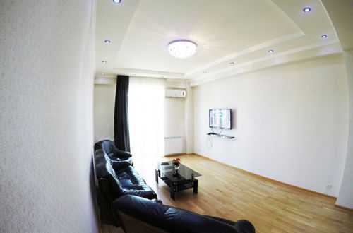 Foto 15 - Modern Apartment in the Heart of Tbilisi