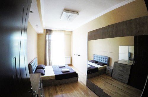 Photo 2 - Modern Apartment in the Heart of Tbilisi