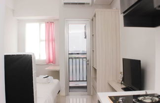 Foto 1 - New Furnished And Comfy Studio At Transpark Juanda Bekasi Timur Apartment