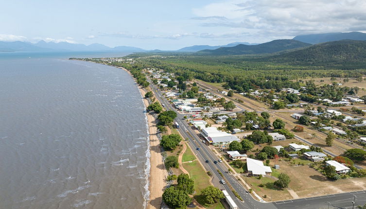 Photo 1 - Cardwell Seascape Apartments