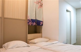 Photo 3 - Cozy Living Studio Apartment At High Floor Tokyo Riverside Pik 2