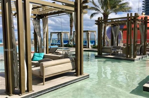 Foto 19 - Luxe Stay at Hyde Resort -oceanfront Amenities