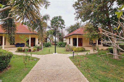Photo 1 - Beautiful Bungalow With a Communal Outdoor Pool and 2 km From the Sandy Beach
