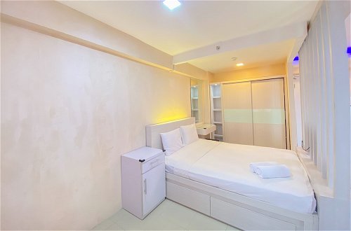 Photo 2 - Best Deal And Spacious Studio At Bassura City Apartment
