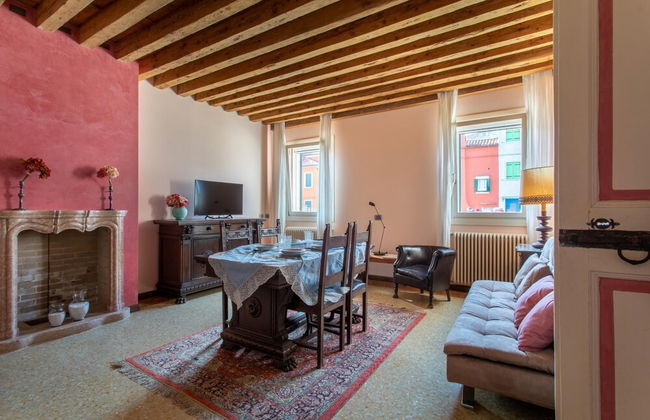 Wondrous Palazzetto 1619 in Magical Burano Island - Foto 1