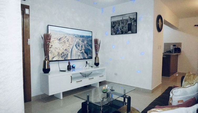 Foto 1 - Confidence Luxurious Apartment