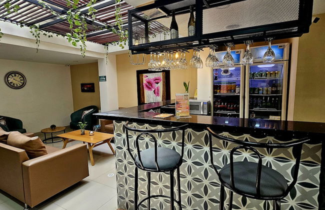 Laureles Guest House - LGH Hotel - Foto 2