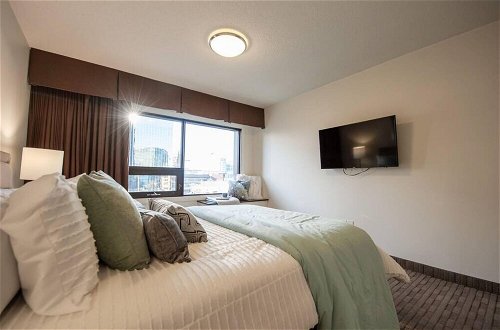 Foto 3 - Luxury One Bedroom Suite
